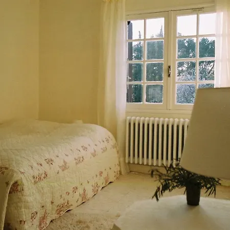 Eden Apartamento Nîmes